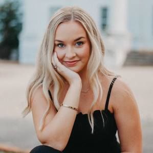 Meet your Posher, Halee